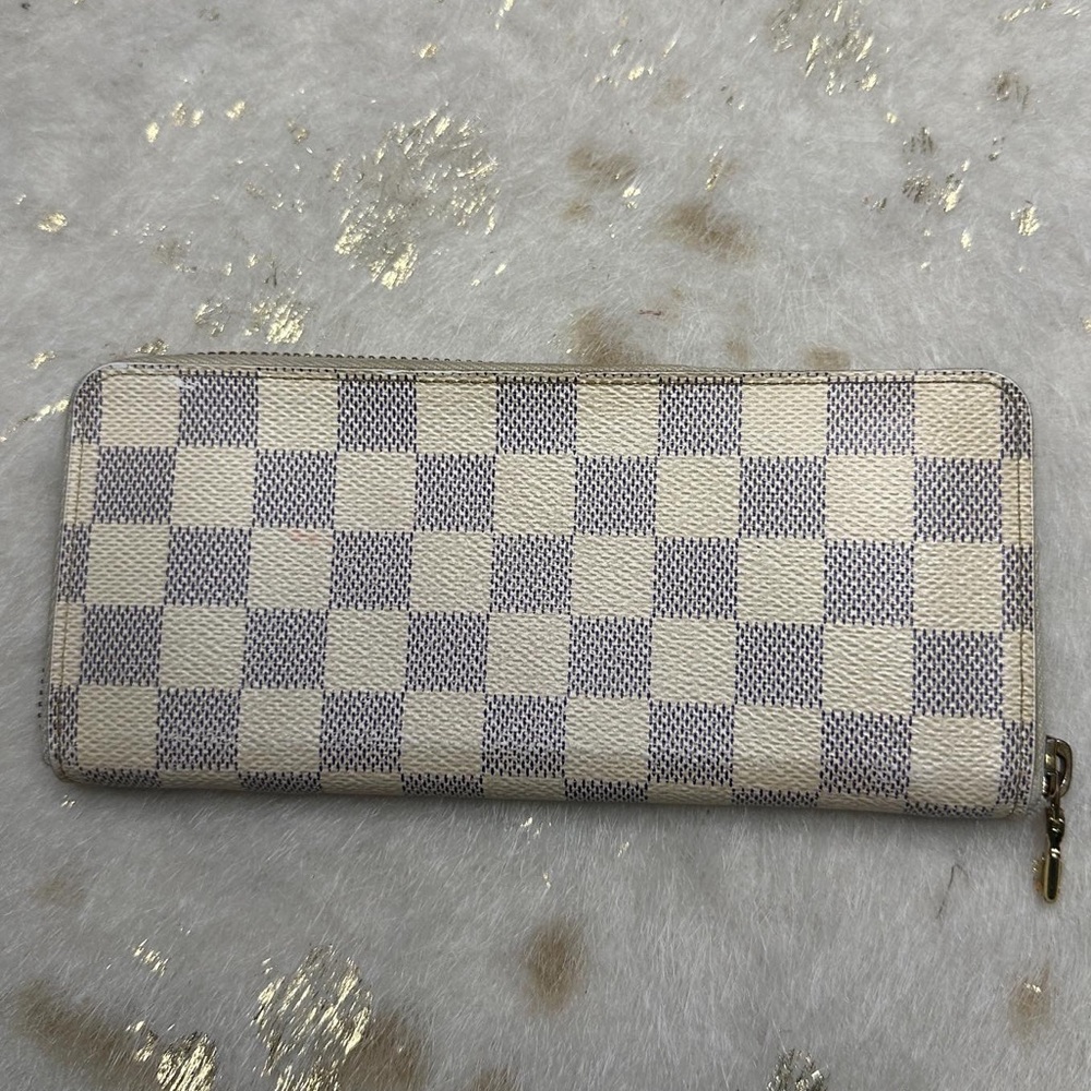 Authentic Louis Vuitton Azur Clemence wallet